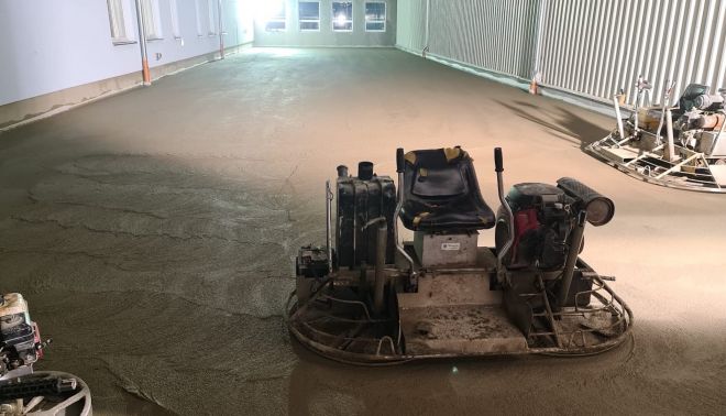 Stavíme další halu