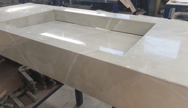 Umyvadlo Verona s atypickým šikmým dnem