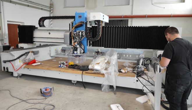 Nové 5osé CNC